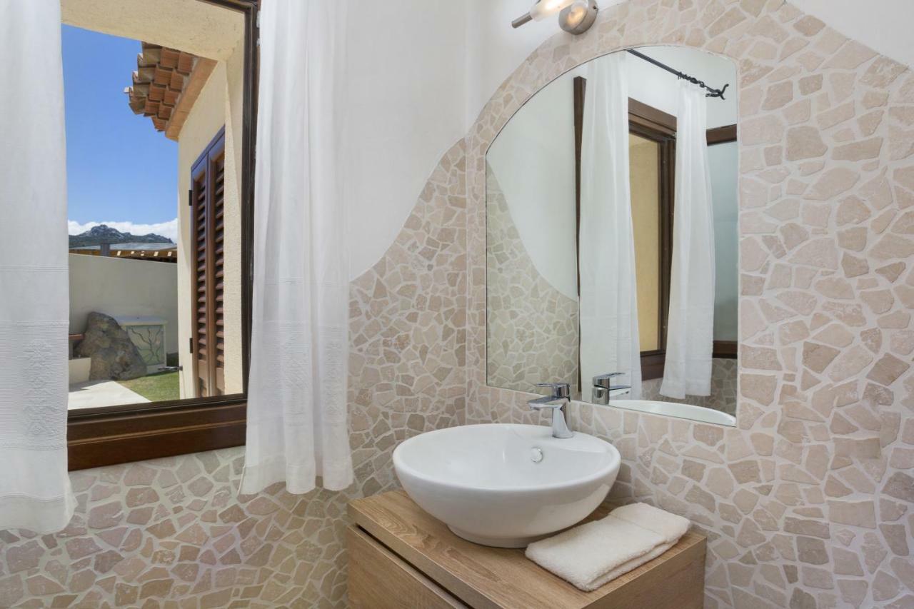 Le Maree Apartments Cannigione Ngoại thất bức ảnh